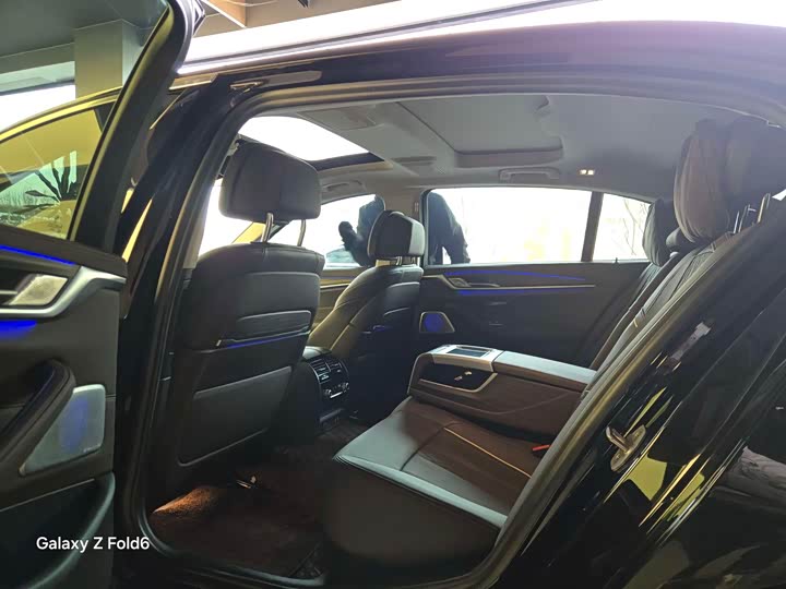 Фото 6 - BMW 5 Series