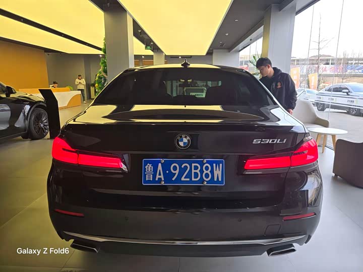 Фото 8 - BMW 5 Series