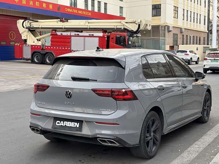 Фото 7 - Volkswagen Golf