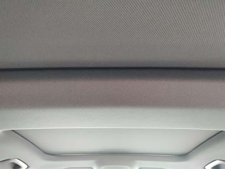 Фото 13 - Audi A6L