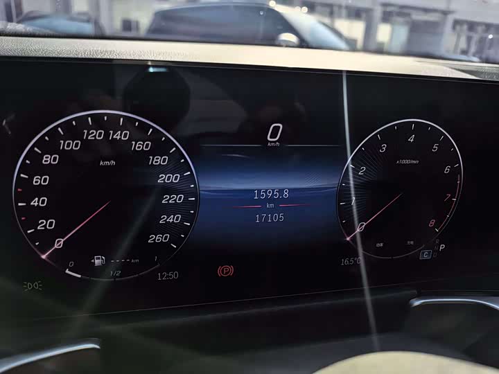 Фото 4 - Mercedes-Benz GLB-Class