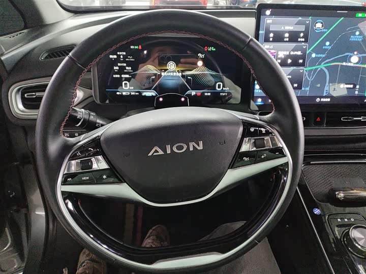 Фото 11 - GAC Aion V