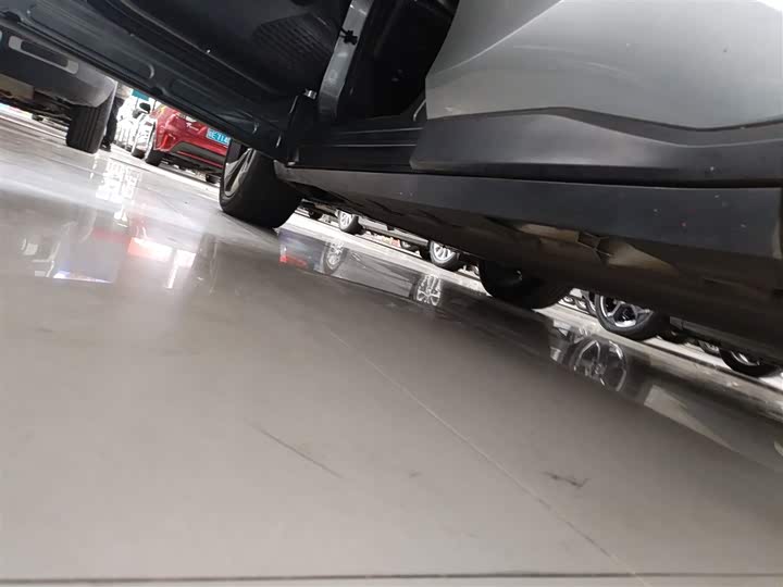 Фото 22 - GAC Aion V