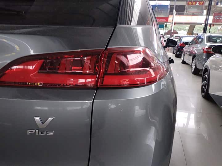 Фото 8 - GAC Aion V