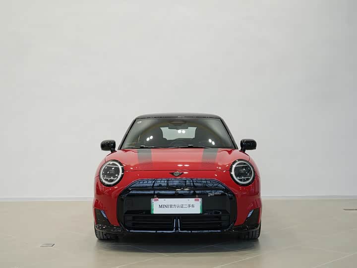 Фото 4 - Mini Cooper JCW