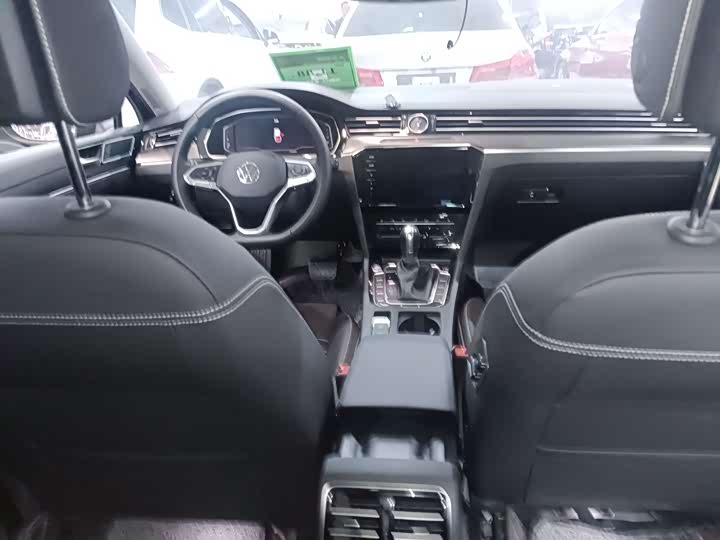 Фото 5 - Volkswagen Magotan