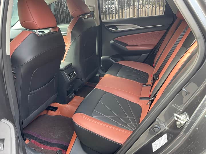 Фото 10 - Changan Eado Plus