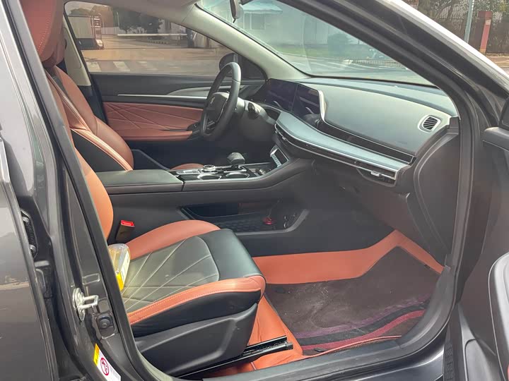 Фото 11 - Changan Eado Plus