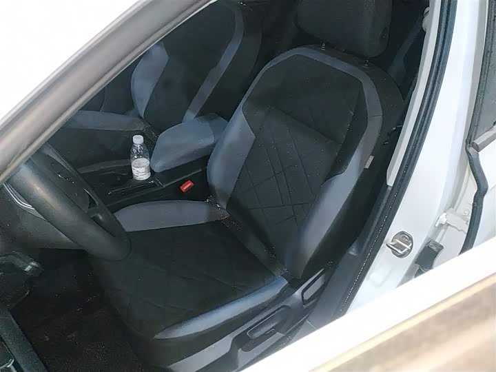 Фото 15 - Volkswagen Lavida