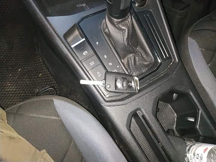 Фото 9 - Volkswagen Lavida