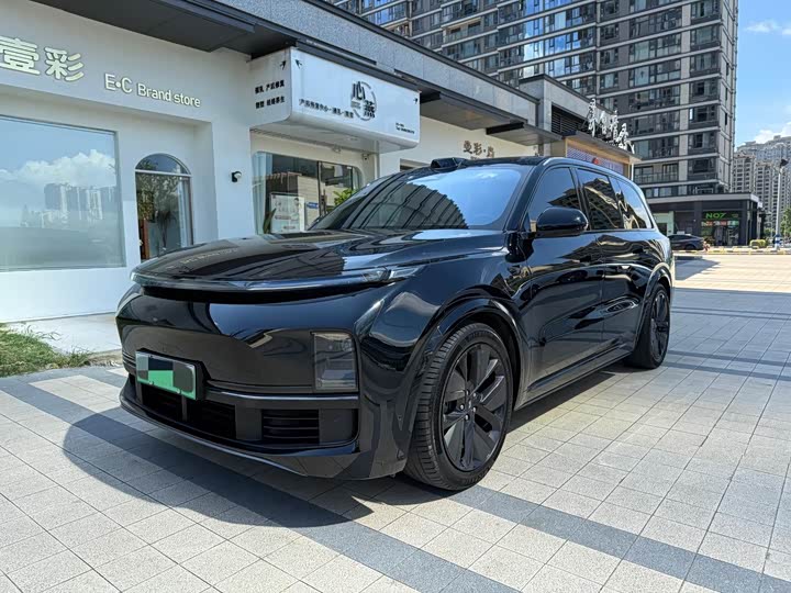 Фото 1 - LiXiang L9