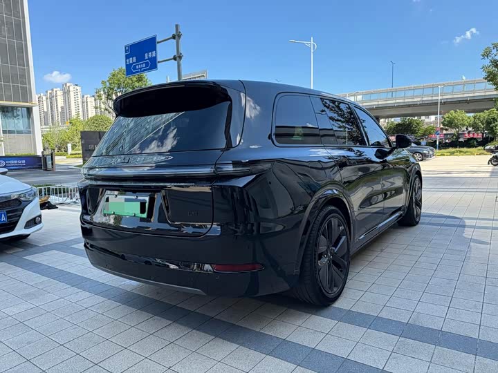 Фото 15 - LiXiang L9