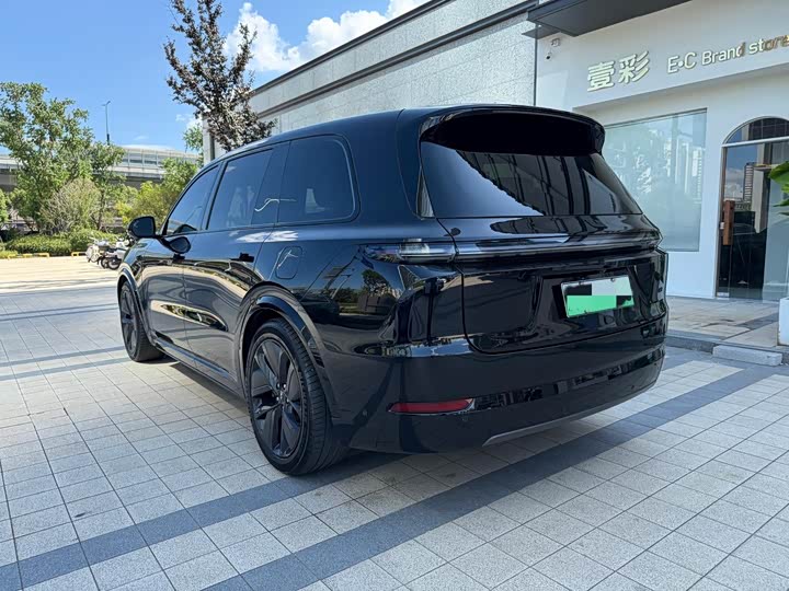 Фото 17 - LiXiang L9