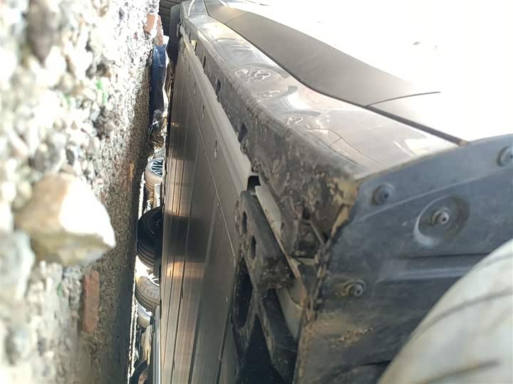 Фото 2 - Polestar 4