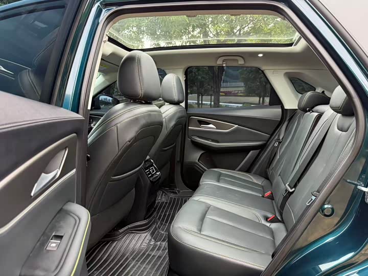 Фото 12 - Dongfeng Forthing T5 EVO