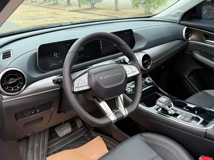 Фото 21 - Dongfeng Forthing T5 EVO