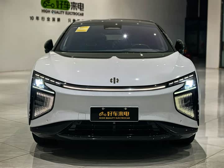 Фото 2 - HiPhi X