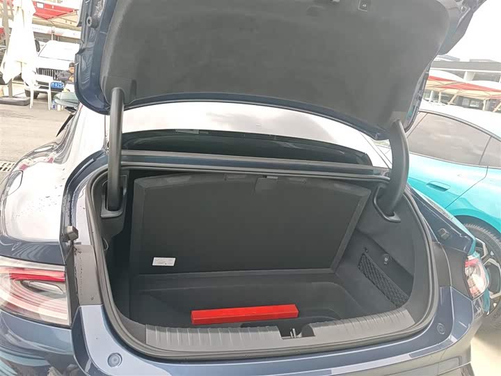 Фото 9 - Xiaomi SU7