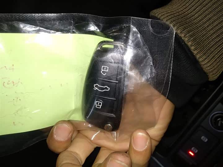 Фото 9 - Audi Q3