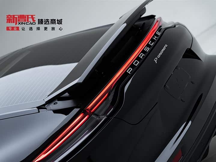 Фото 9 - Porsche Panamera