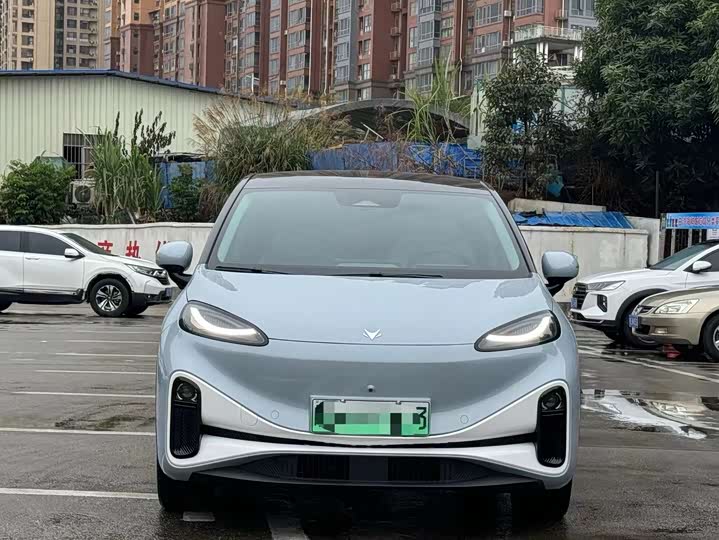 Фото 2 - BAIC Arcfox Kaola