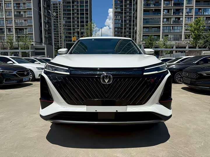 Фото 2 - Changan CS75 Plus