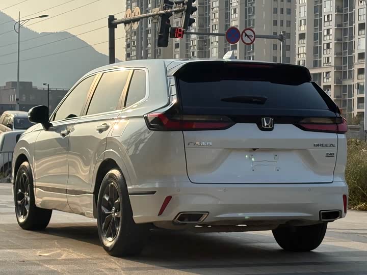 Фото 9 - Honda Breeze