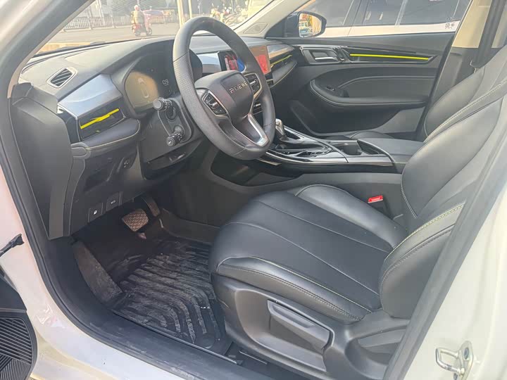 Фото 7 - Roewe i5