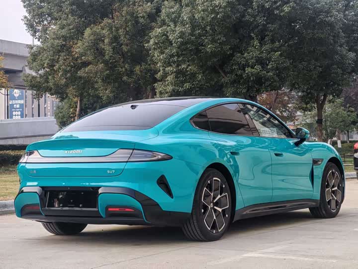 Фото 6 - Xiaomi SU7