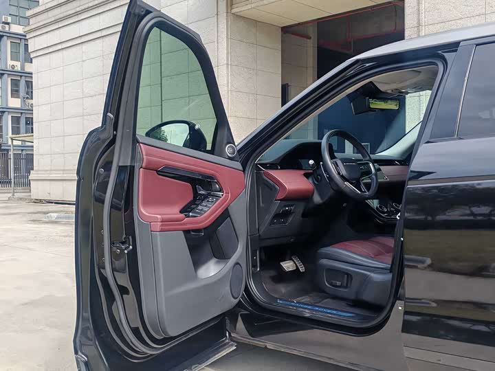 Фото 10 - Land Rover Range Rover Evoque L