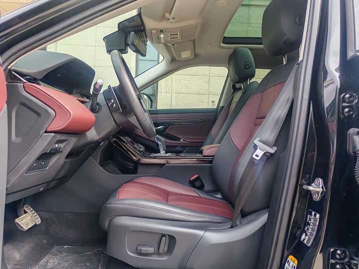 Фото 9 - Land Rover Range Rover Evoque L