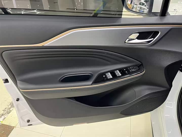 Фото 5 - GAC Aion S