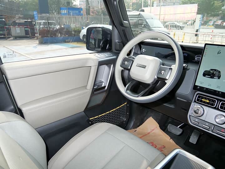 Фото 19 - Chery iCar V23