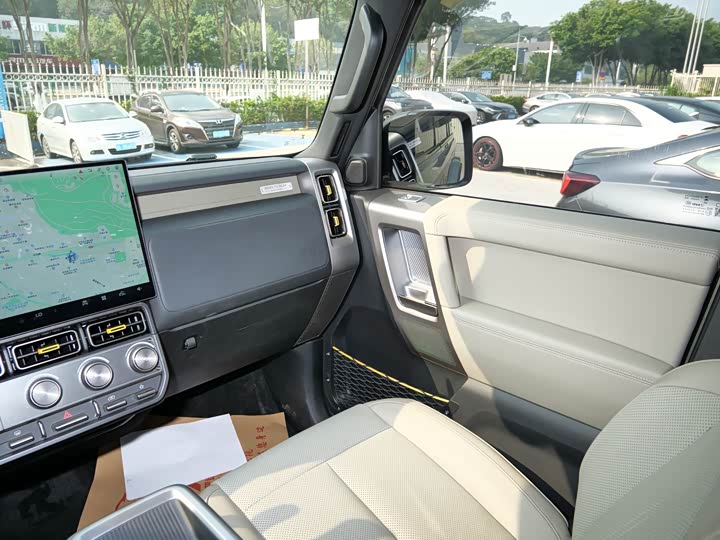 Фото 21 - Chery iCar V23