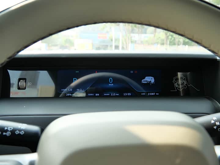 Фото 26 - Chery iCar V23