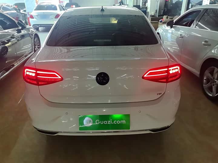 Фото 6 - Volkswagen Lamando L