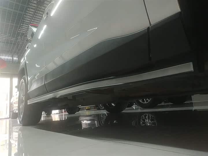 Фото 5 - Toyota RAV4