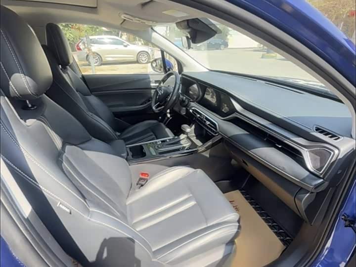 Фото 14 - GAC Trumpchi GS4