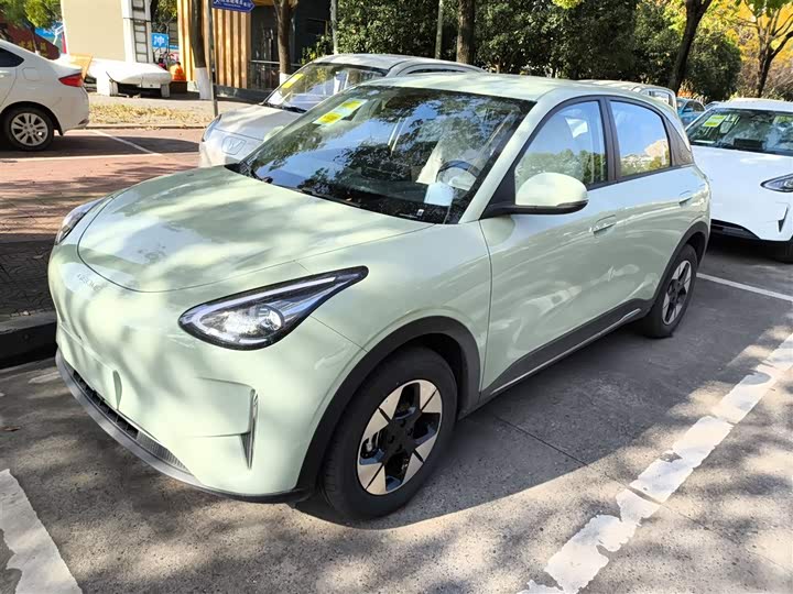 Фото 5 - Geely Galaxy Geome