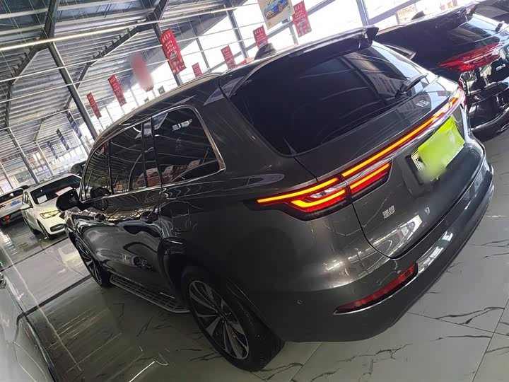 Фото 5 - LiXiang One