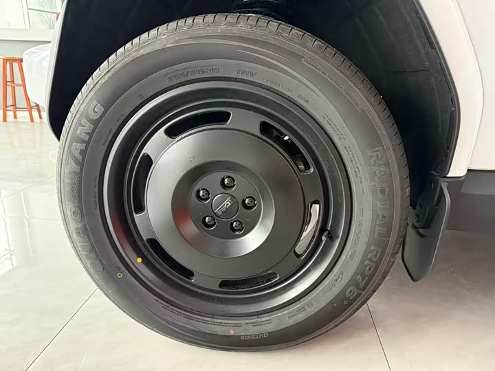 Фото 10 - Chery iCar V23