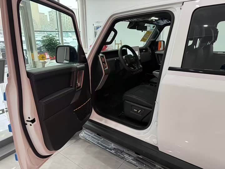 Фото 7 - Chery iCar V23