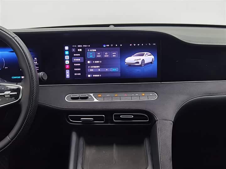 Фото 12 - Roewe D7