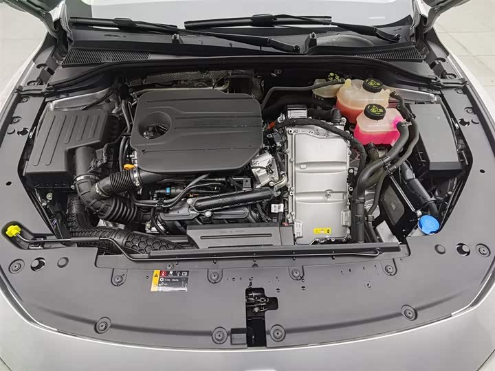 Фото 6 - Roewe D7