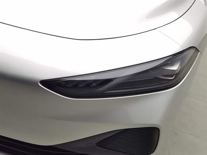 Фото 7 - Roewe D7