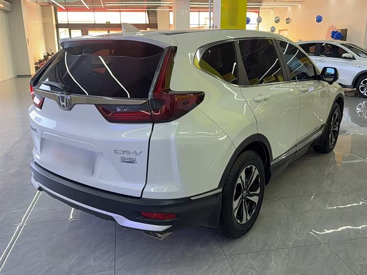 Фото 5 - Honda CR-V