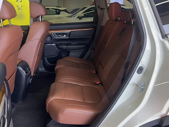 Фото 8 - Honda CR-V