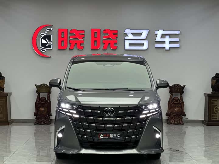 Фото 1 - Toyota Alphard