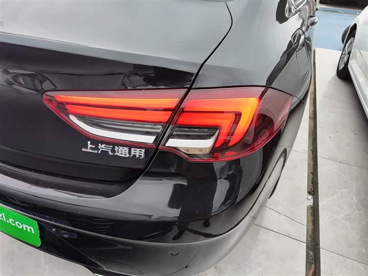 Фото 8 - Buick Regal