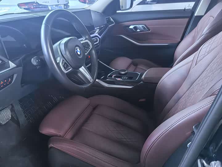 Фото 10 - BMW 3 Series